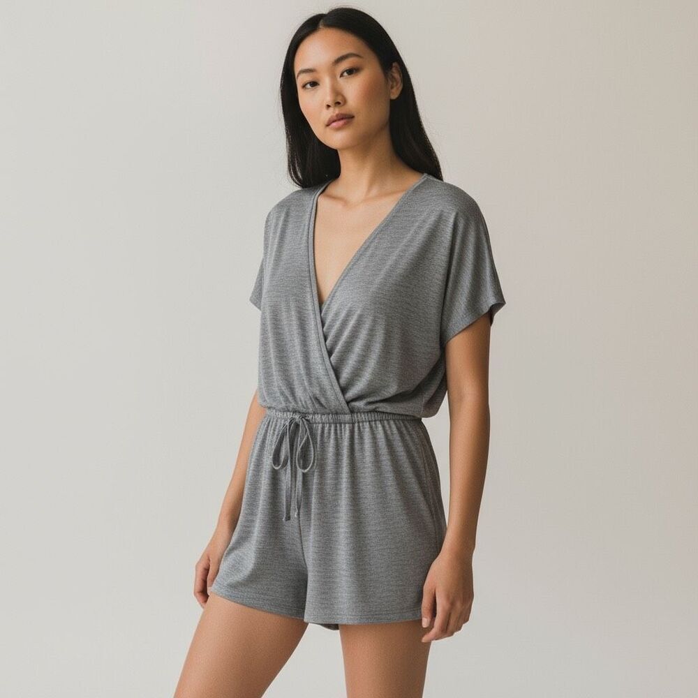 NWT PINK Victoria's Secret Gray Short Romper V Neck Size M Elastic Waist
